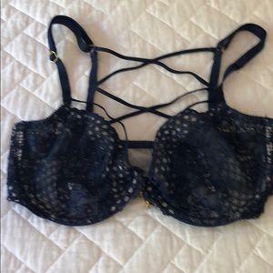 Victoria’s Secret unlined front clip Demi bra